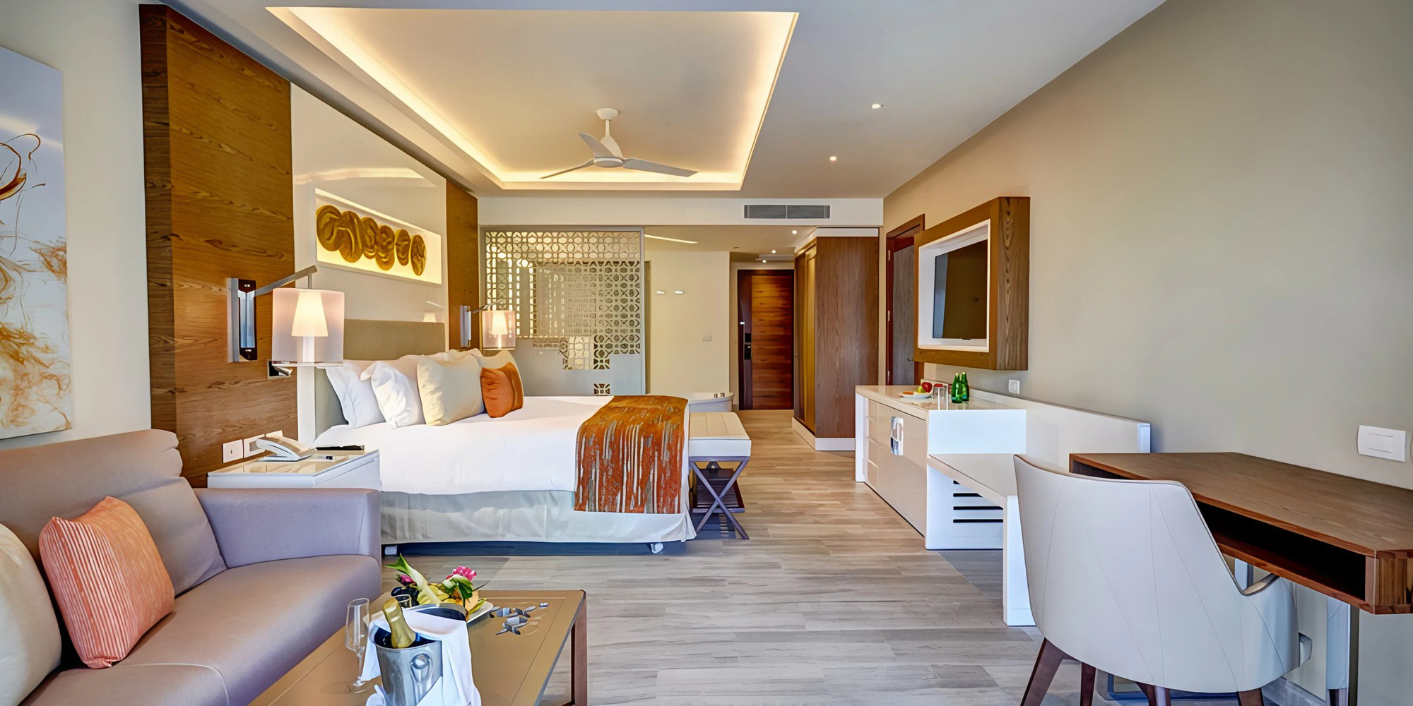 Royalton Bavaro Luxury Suite 2000X1000